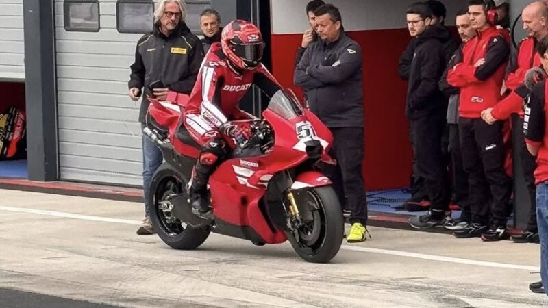Michele Pirro tests new Ducati 850cc MotoGP machine at Misano&nbsp;
