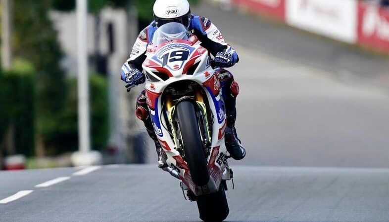 Shaun Anderson Switches to BMW for Isle of Man TT 2026