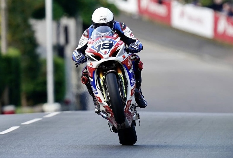 Shaun Anderson Switches to BMW for Isle of Man TT 2026