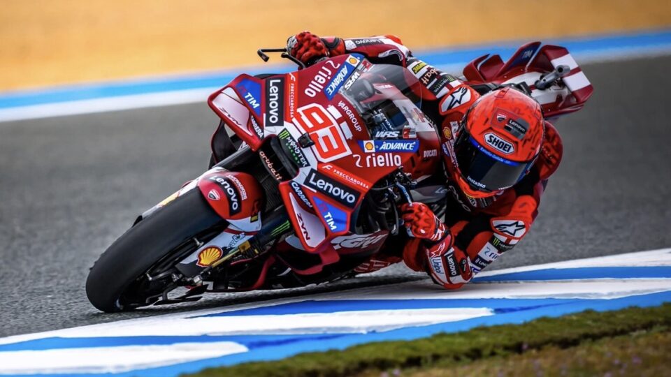 Marquez Breaks Le Mans Lap Record in Q1 Then Loses Pole to Bagnaia in Q2