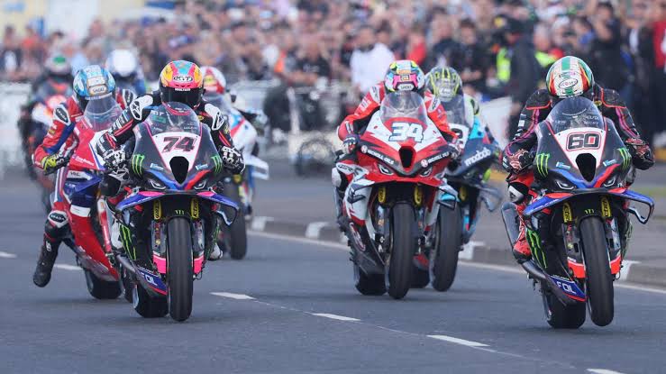 NW200 Thursday Practice Hit With Three-Hour Delay After Superbike Red Flag Incident