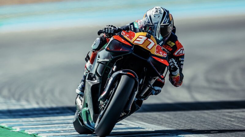 Pedro Acosta Dominates Catalunya Friday; Jorge Martin Crashes into Q1