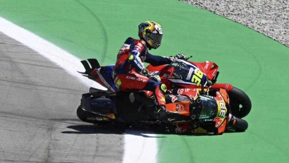 Catalunya Sprint Tangle: How Di Giannantonio triggered the Binder-Mir collision