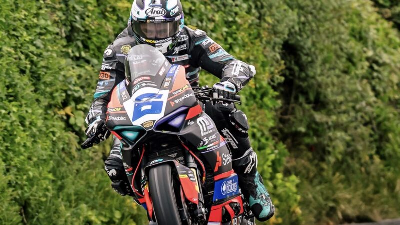Michael Dunlop Extends Historic Win Streak in Shortened Isle of Man TT Supersport Race1