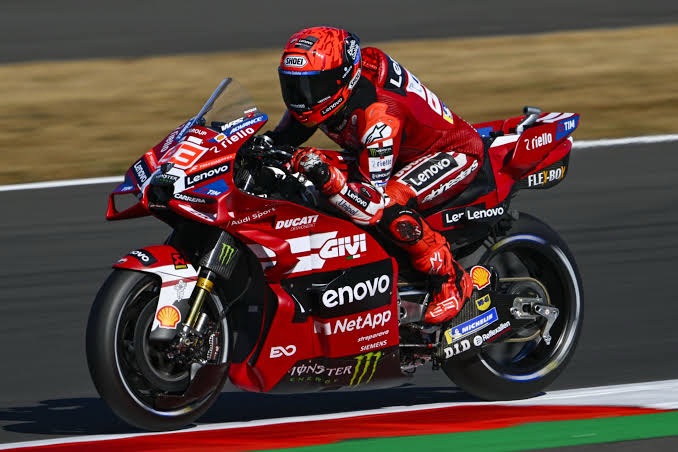 Marc Márquez Struggles With Tyre Drop at Silverstone