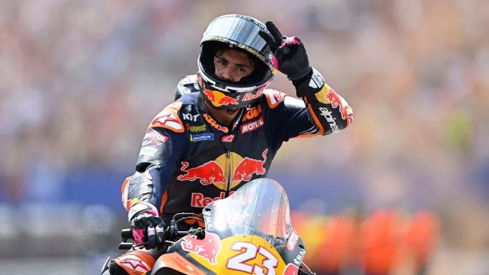 Enea Bastianini Joins Trackhouse Aprilia for 2027 MotoGP Season